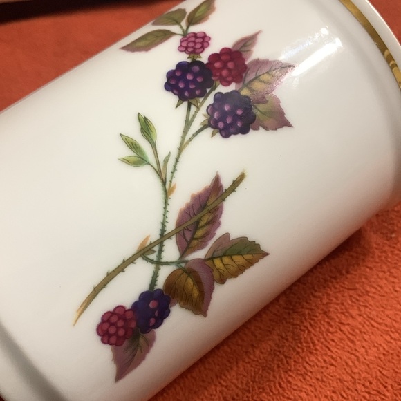 Royal Worcester Everham Utensil Jar Made in England - Picture 3 of 8